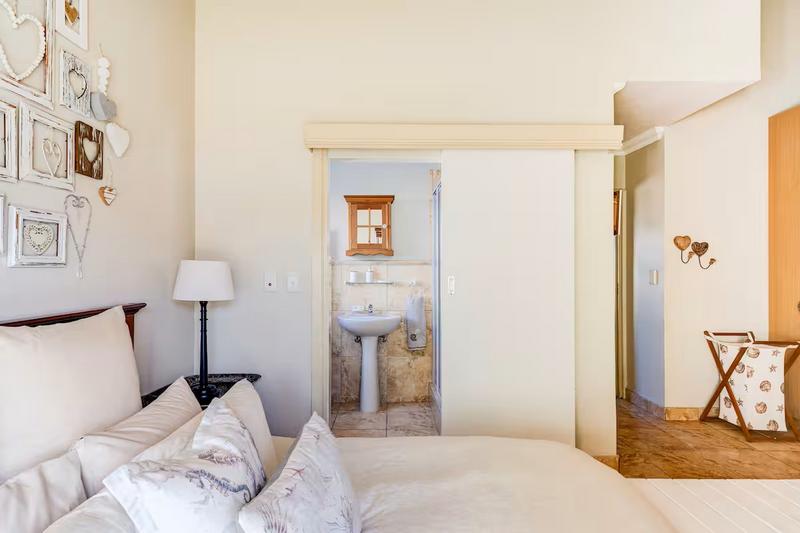 To Let 3 Bedroom Property for Rent in Shelley Point Western Cape